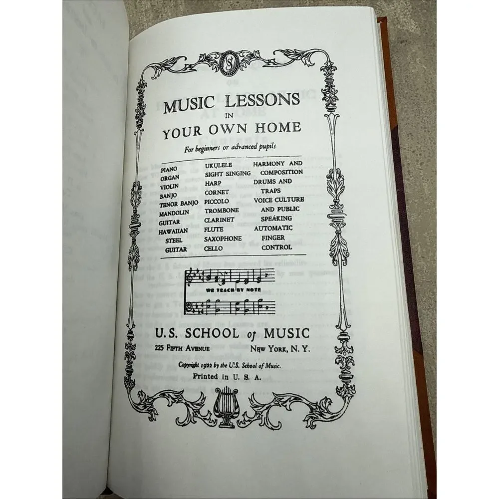 Music Lessons In Your Own Home : For Beginners Or Advanced Pupil [Leather Bound]